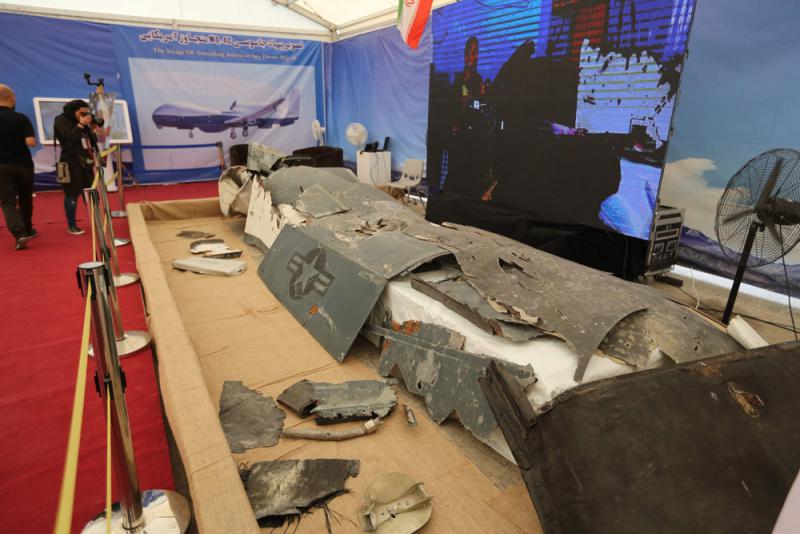 ﻿伊朗展出美国“全球鹰”无人机残骸